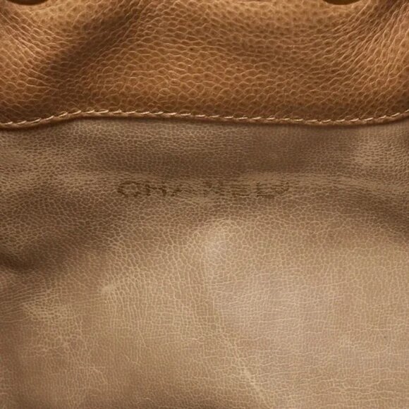 Authentic CHANEL vintage beige brown caviar bucket with pouch - Picture 12 of 13